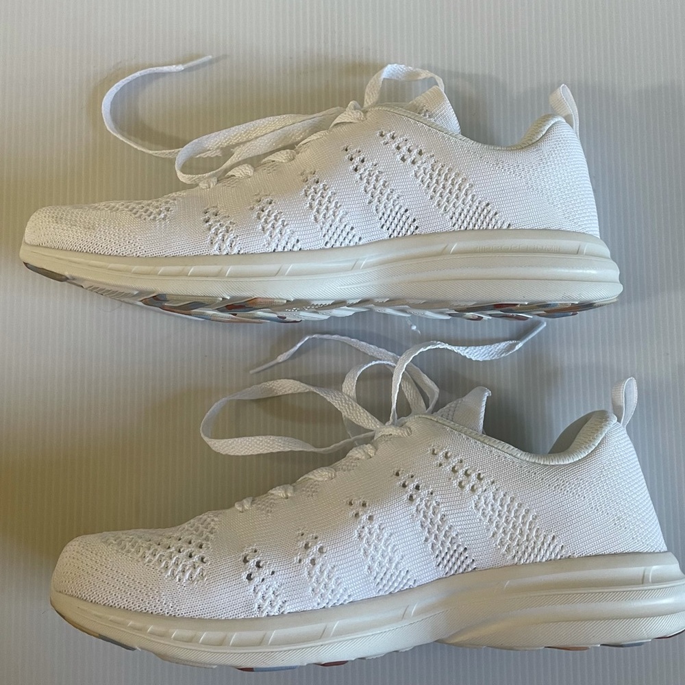 APL Techloom Pro Sneakers Brand New 9.5 - Picture 2 of 8
